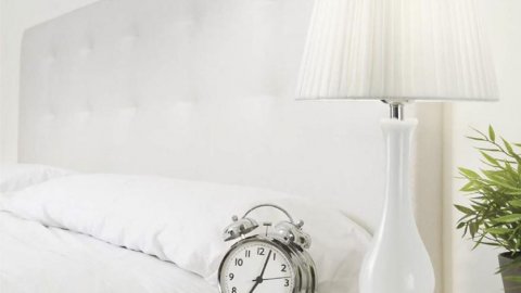 Oświetlenie w sypialni